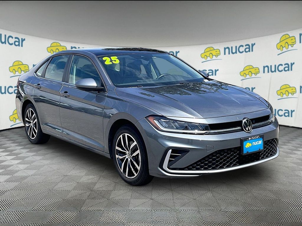 Silver 2025 Volkswagen Jetta Sedan Front-Wheel Drive 8-Speed Automatic