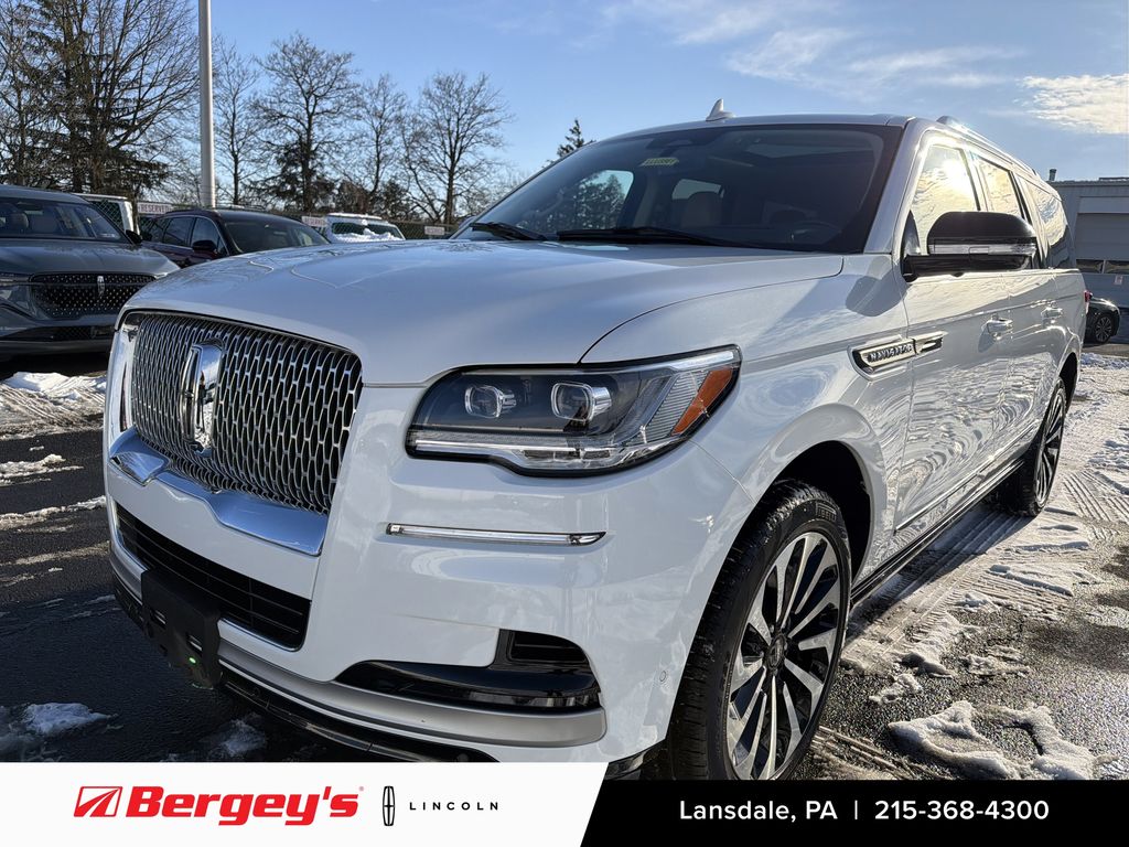 2022 Lincoln Navigator L Reserve 4WD