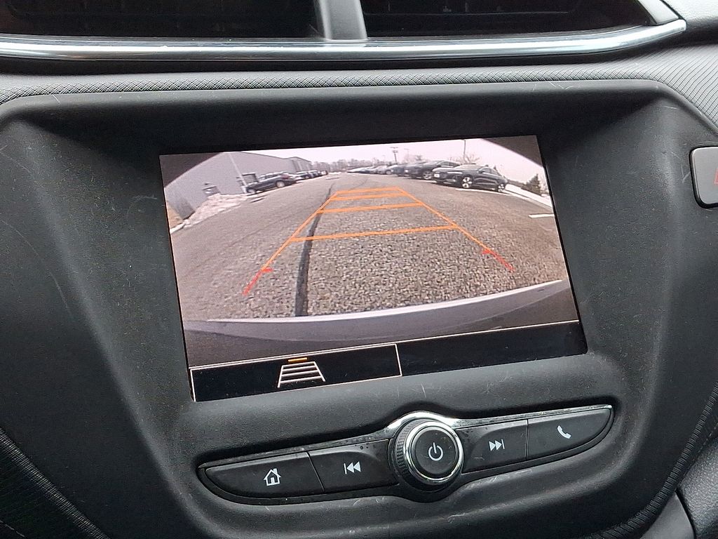 Thumbnail: 2021 Chevrolet TrailBlazer - 17