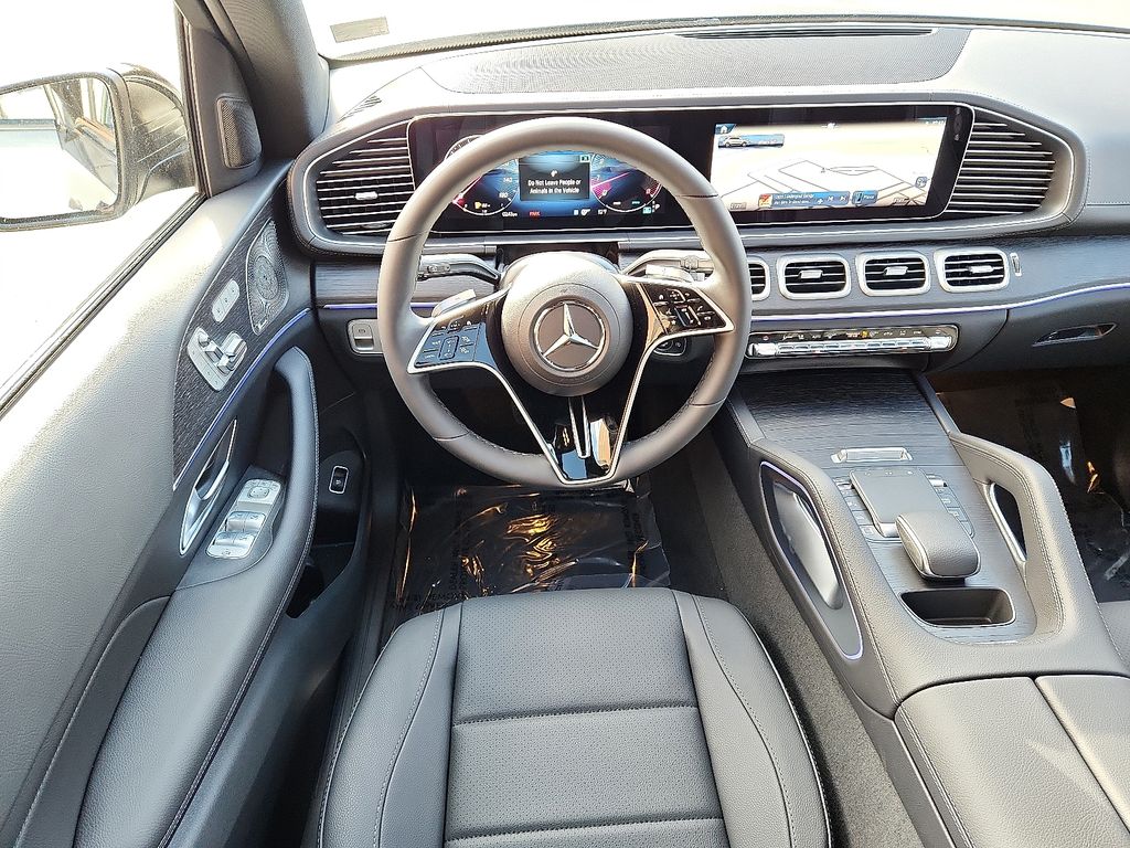 Thumbnail: 2026 Mercedes-Benz GLE - 8