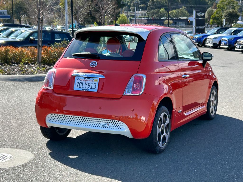 2013 Fiat 500e  5