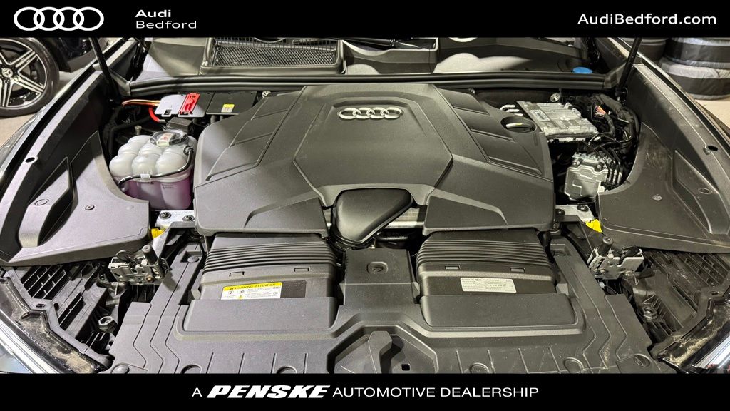 Thumbnail: 2026 Audi Q8 - 10