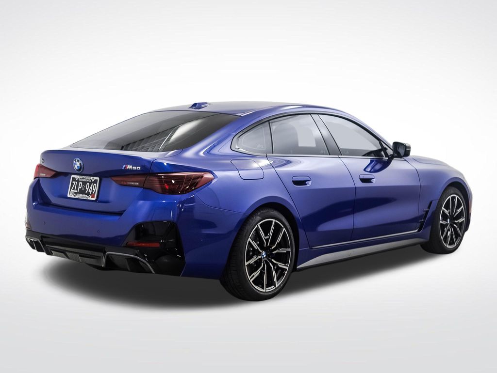 Thumbnail: 2025 BMW i4 - 5
