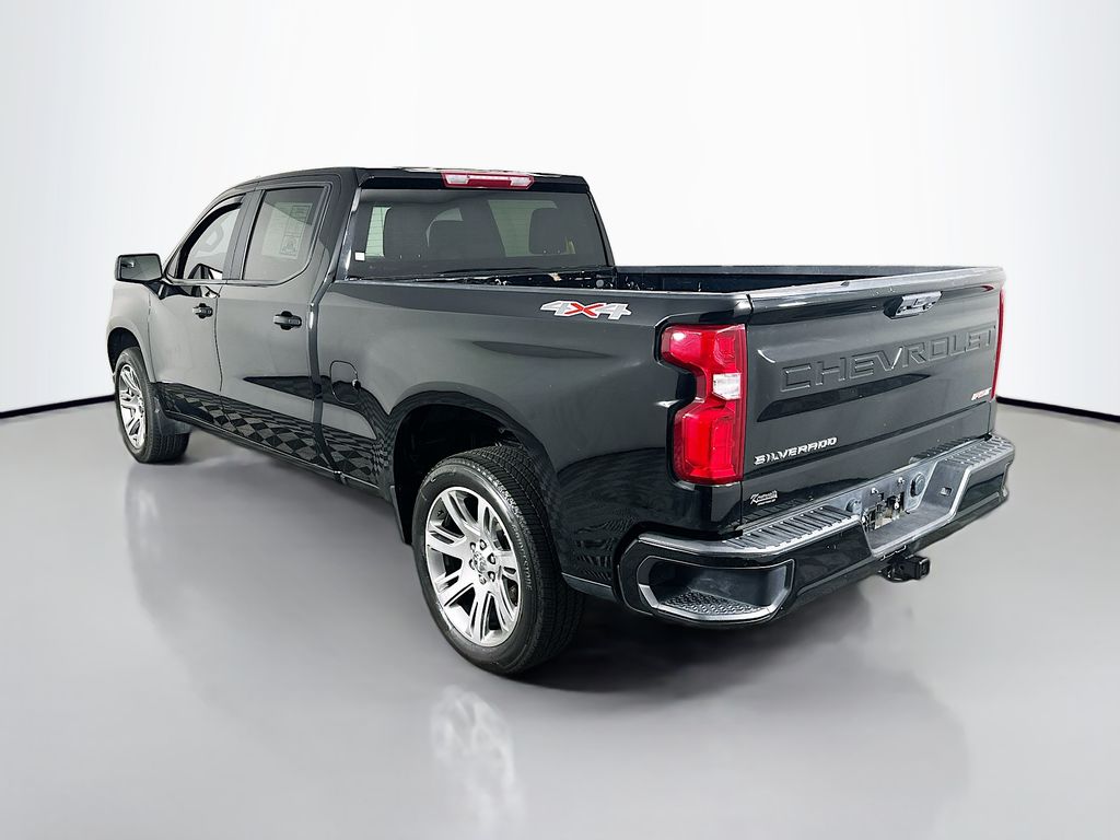 Used 2023 Black Chevrolet RST image 5