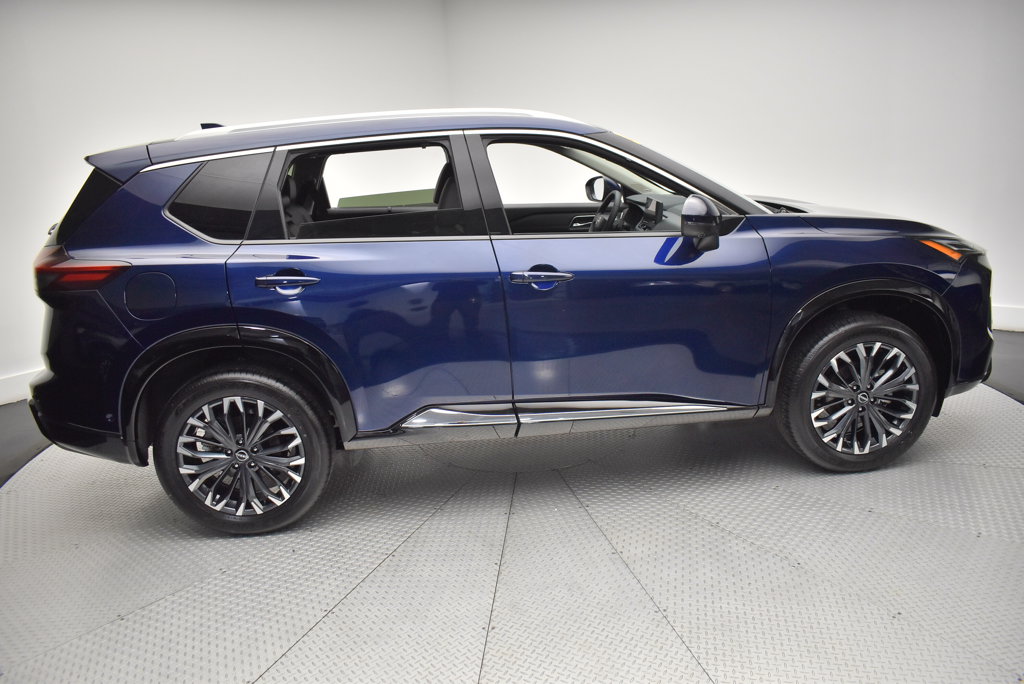 Thumbnail: 2026 Nissan Rogue - 4