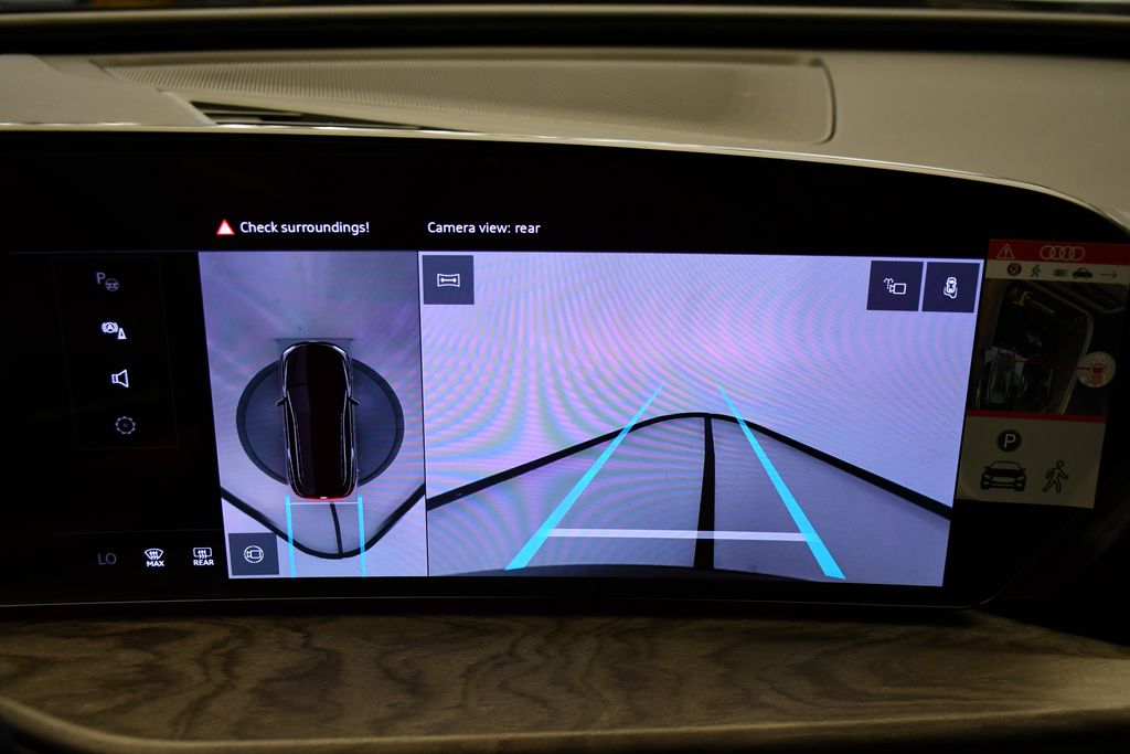 Thumbnail: 2025 Audi Q5 - 26