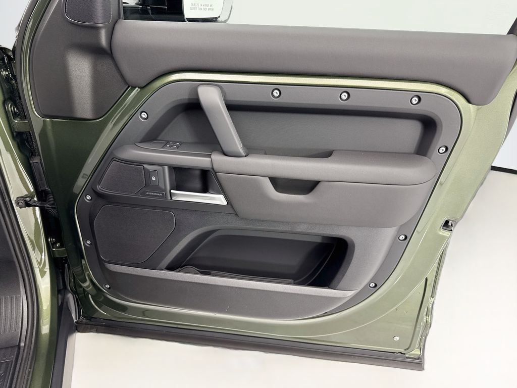 Thumbnail: 2026 Land Rover Defender - 25