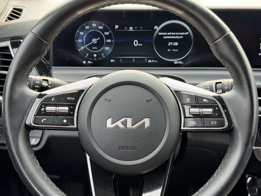 Used 2024 Blue Kia S image 17
