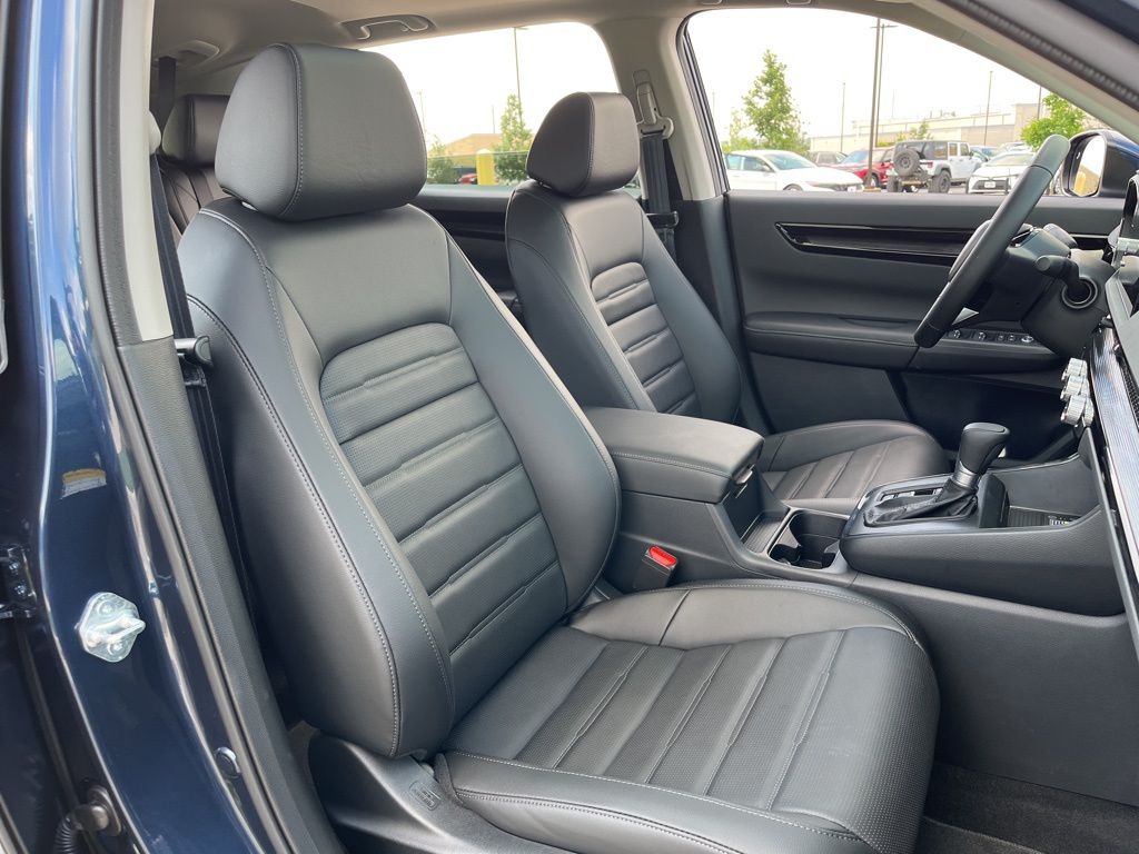 2025 Honda CR-V EX-L 29
