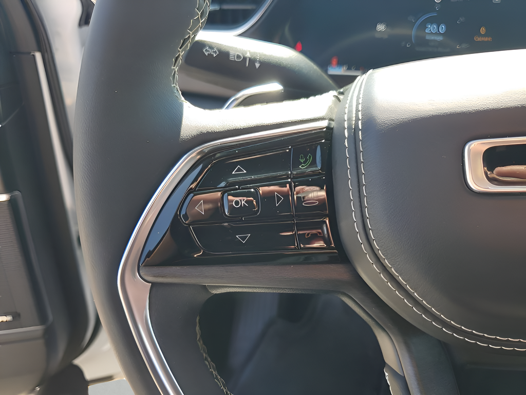 Used Car 2023 Jeep Grand Cherokee L  Overland For Sale Under $35,000 In Austin, Texas