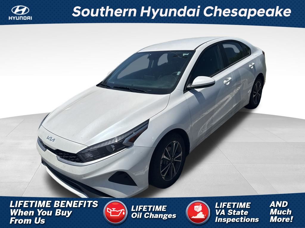 2024 Kia Forte LXS FWD