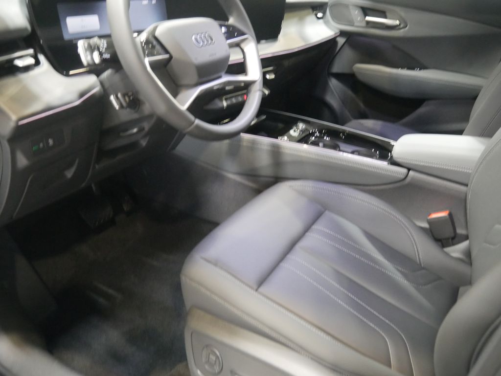 Thumbnail: 2026 Audi Q3 - 18