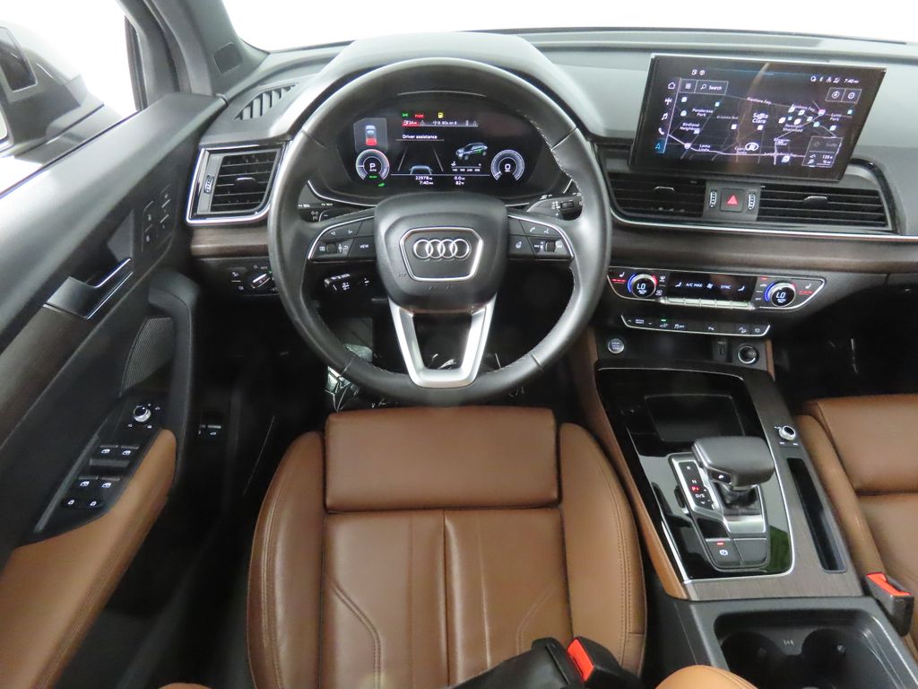 Thumbnail: 2023 Audi Q5 - 14