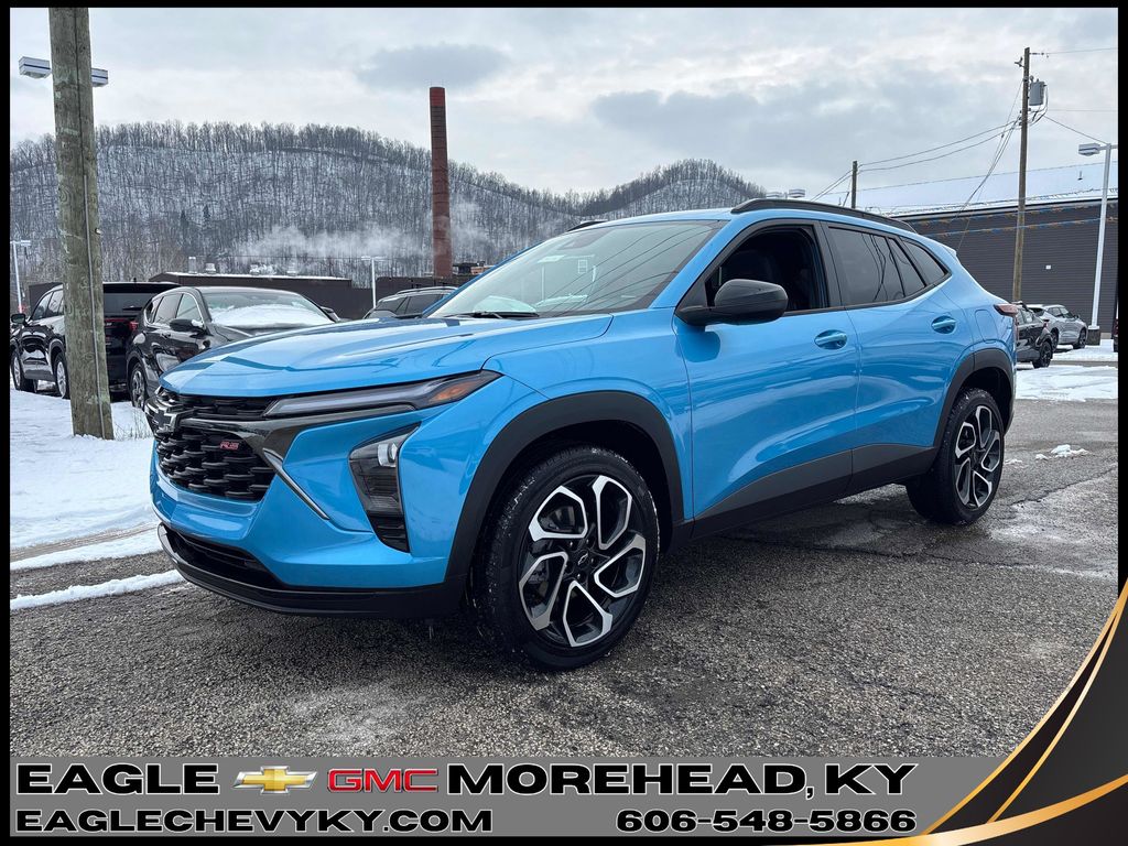 2025 Chevrolet Trax RS with 2RS FWD