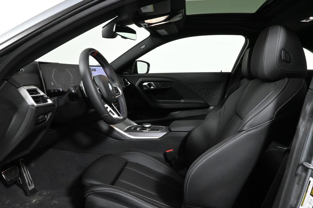 Thumbnail: 2025 BMW 2 Series - 3