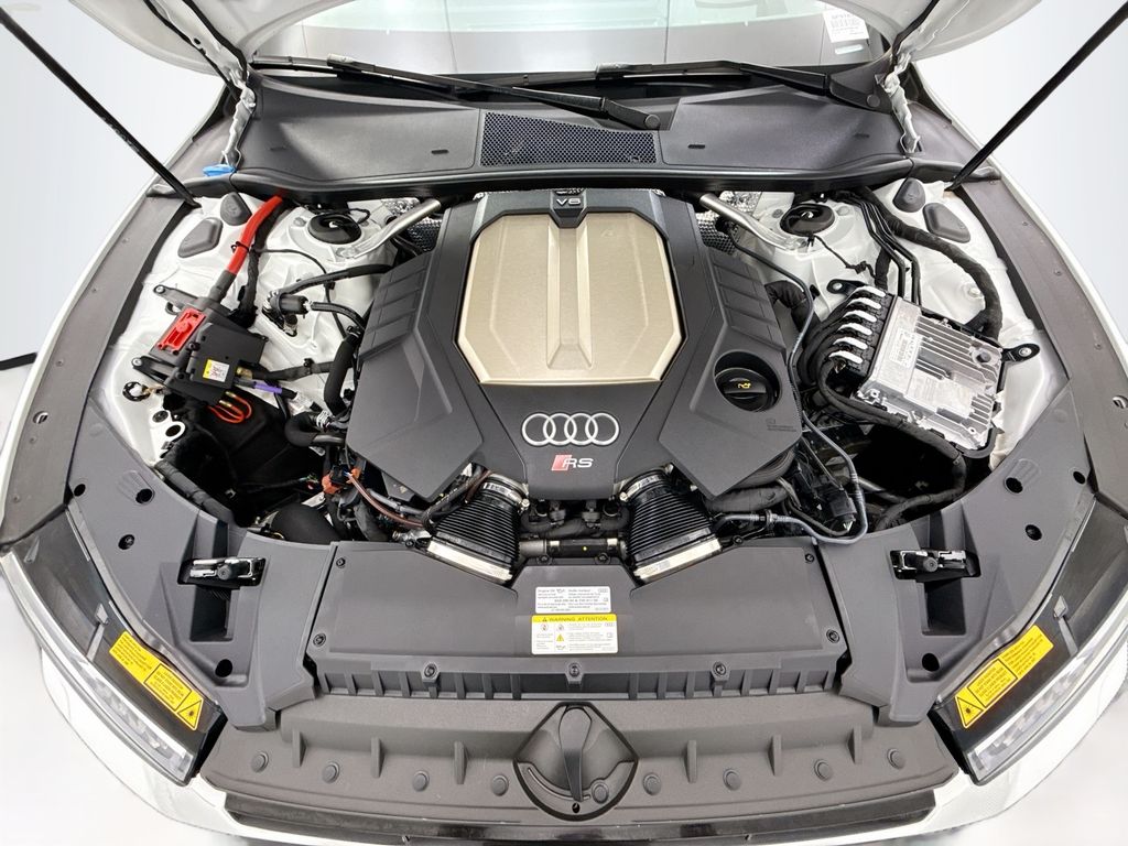 Thumbnail: 2024 Audi RS 7 - 28