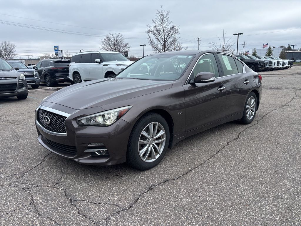 2017 INFINITI Q50 2.0t Premium AWD