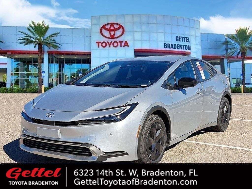 2026 Toyota Prius Plug-In Hybrid SE FWD