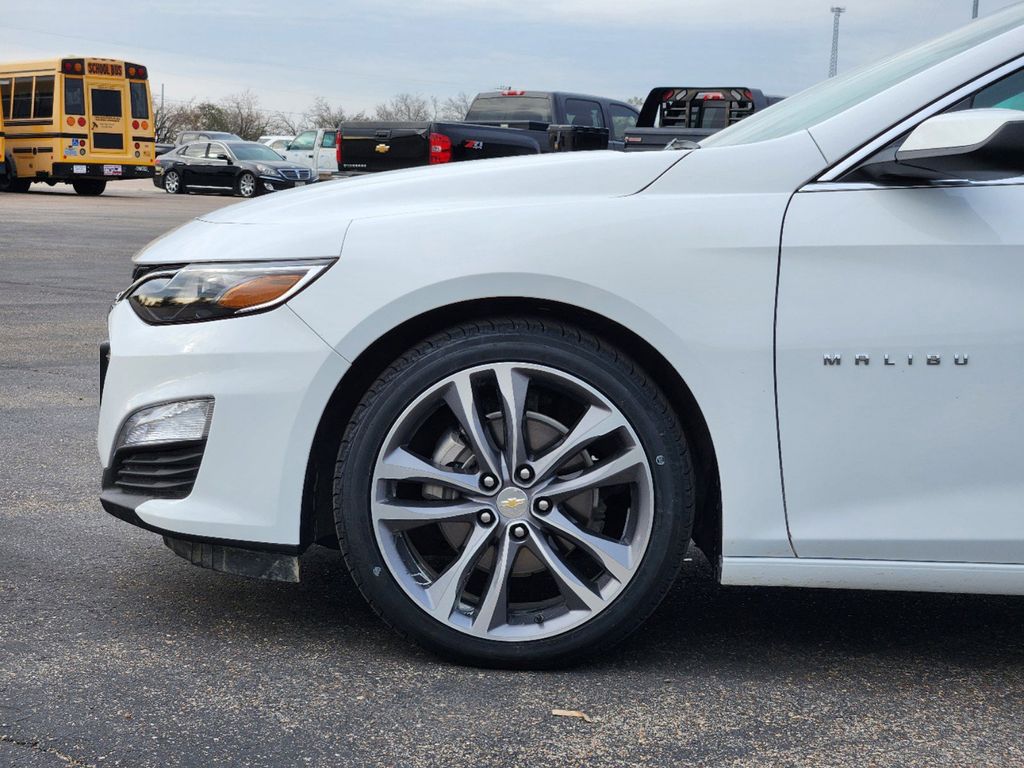 2023 Chevrolet Malibu LT 8