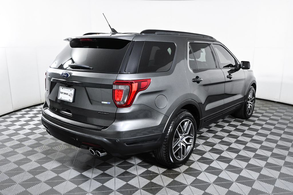 2018 Ford Explorer Sport 6