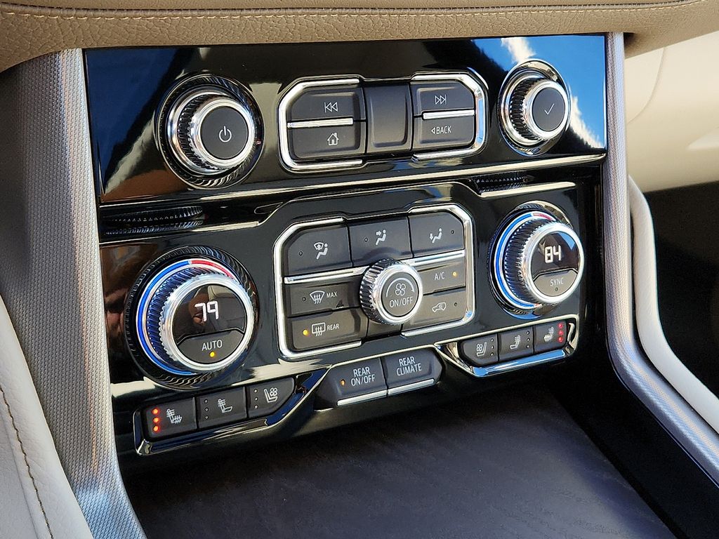 Thumbnail: 2022 GMC Yukon - 18