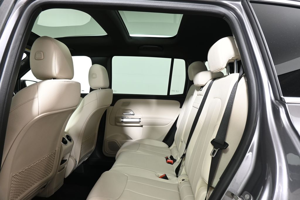 Thumbnail: 2026 Mercedes-Benz GLB - 27