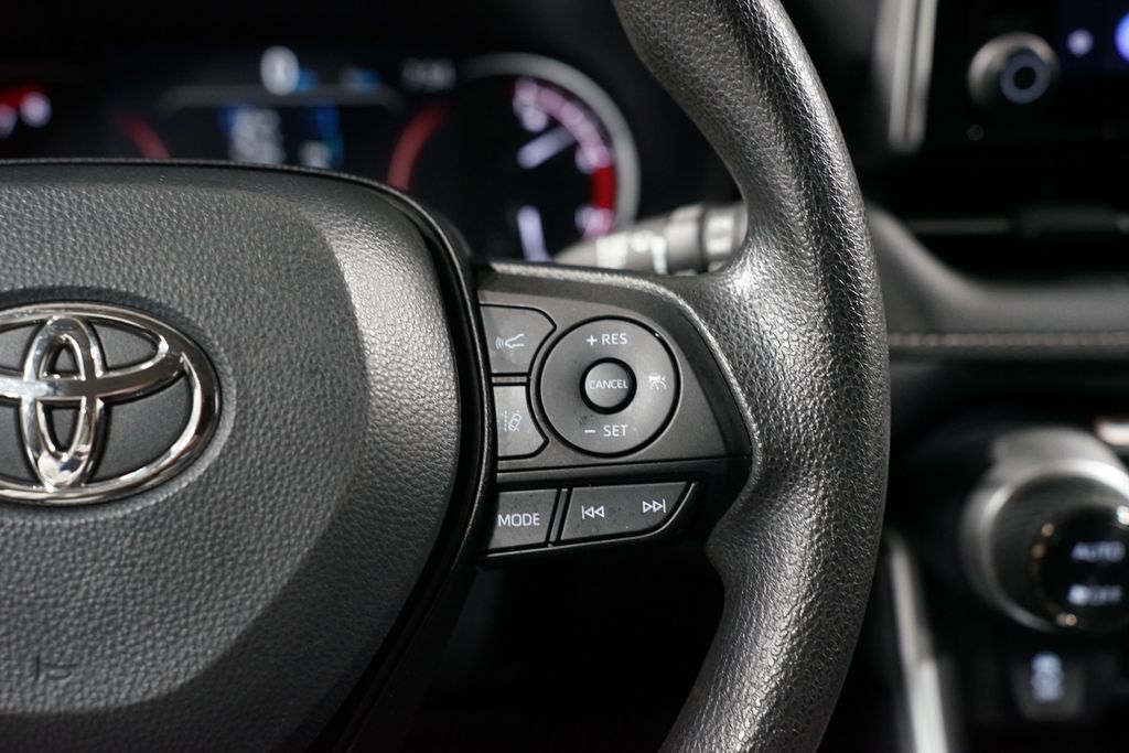 Thumbnail: 2024 Toyota RAV4 - 13