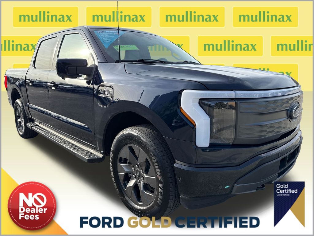 2023 Ford F-150 Lightning Lariat SuperCrew AWD
