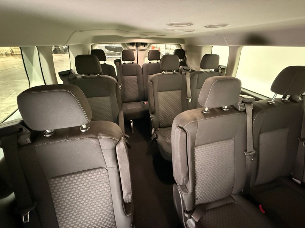 2022 Ford Transit-350 XLT