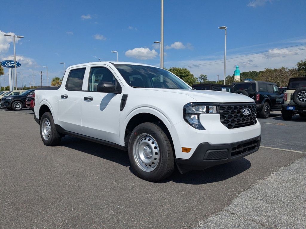 2025 Ford Maverick XL