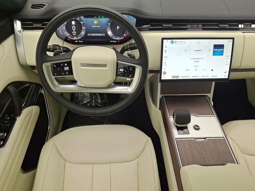 Thumbnail: 2026 Land Rover Range Rover - 9