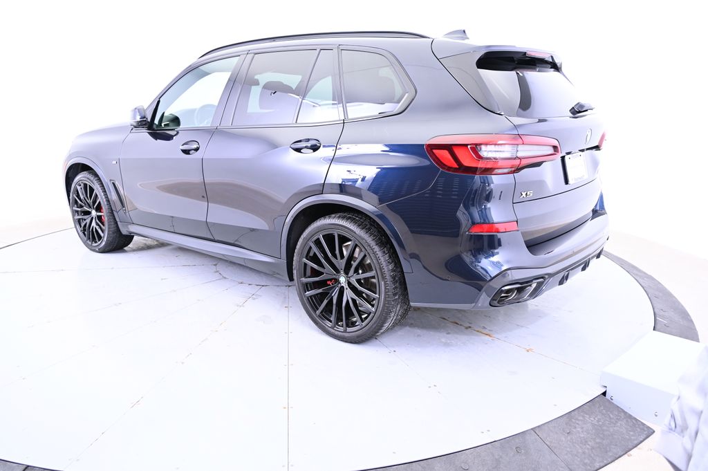 2022 BMW X5 M50i 3