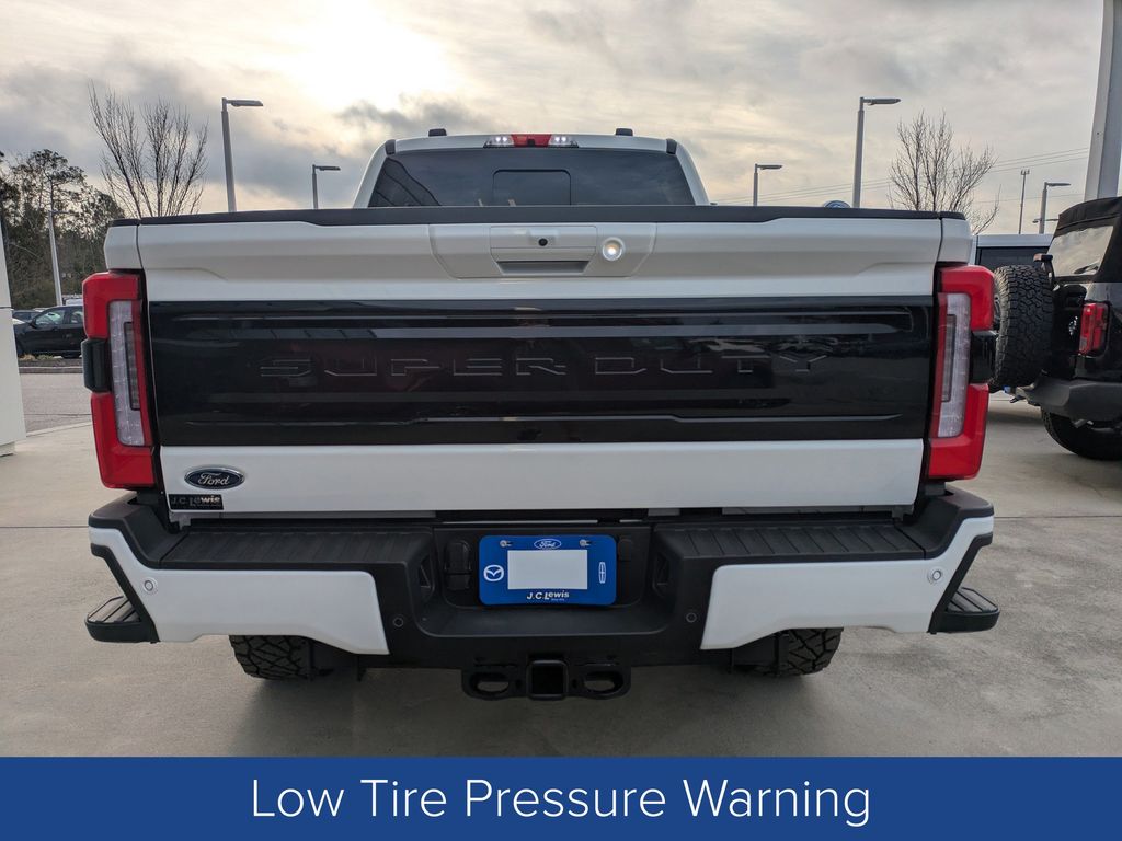 2026 Ford F-350 Platinum