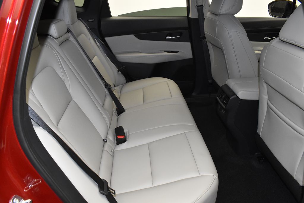 2025 Nissan Murano SV 31