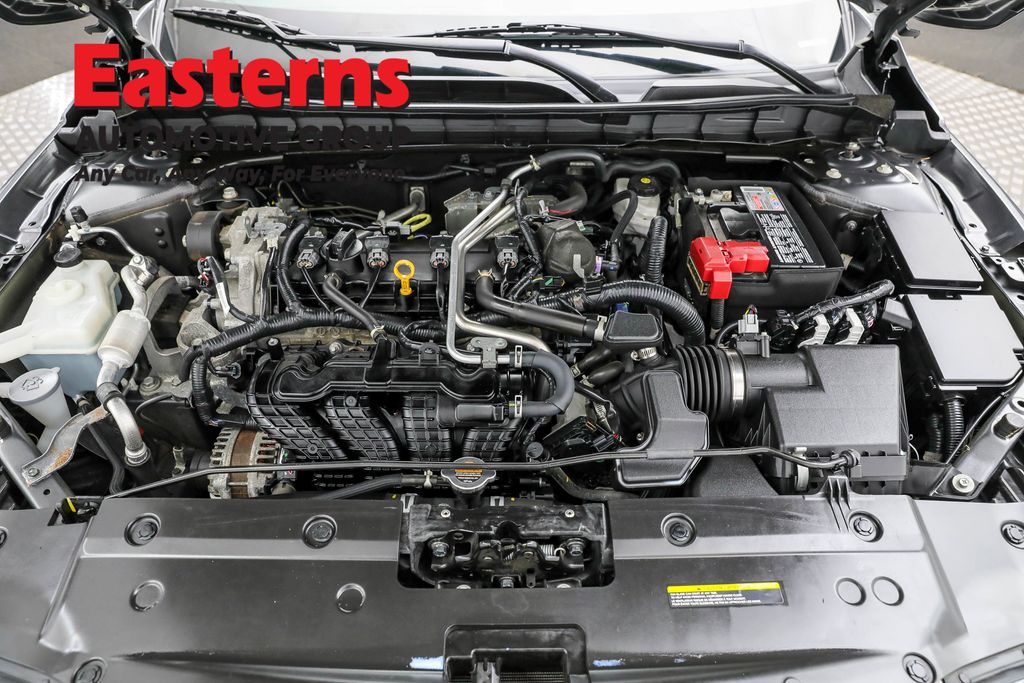 Used 2023 Gray Nissan 2.5 SL image 7