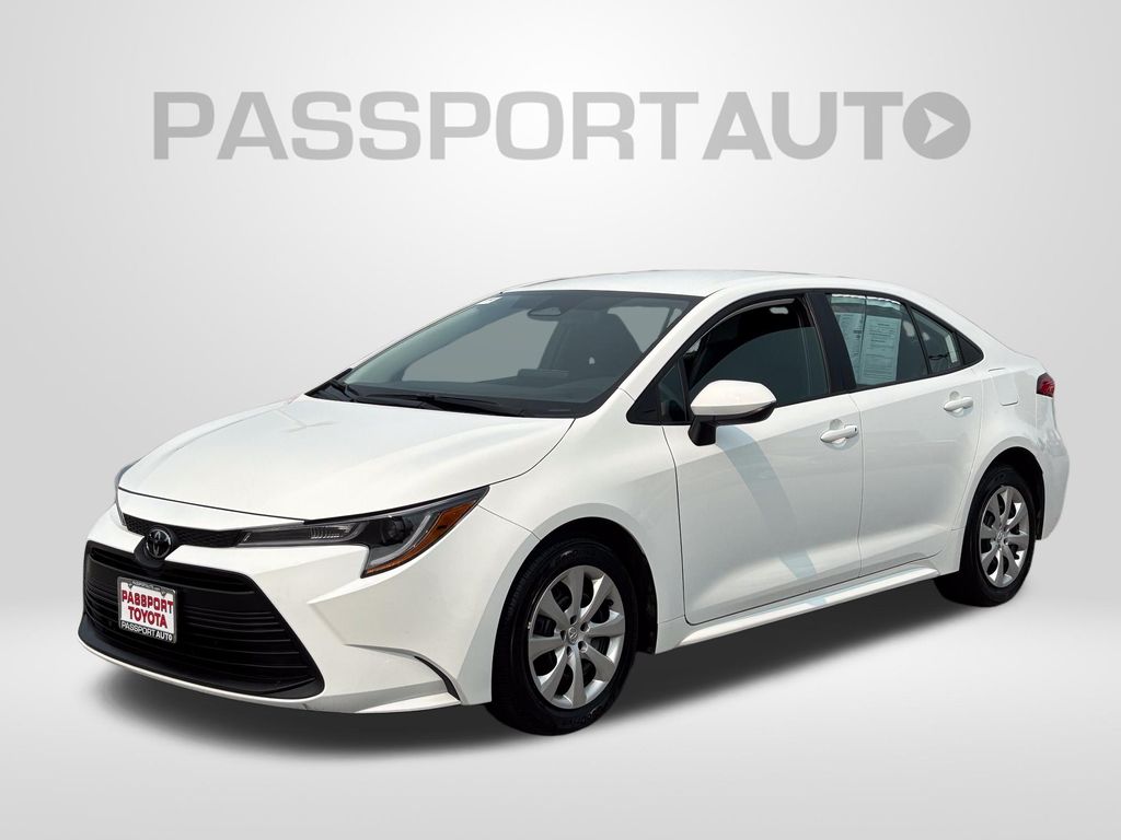 Ice Cap 2025 Toyota Corolla Sedan Front-Wheel Drive Automatic