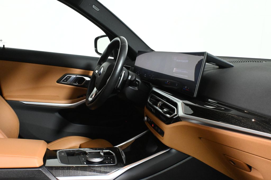 Thumbnail: 2023 BMW 3 Series - 31