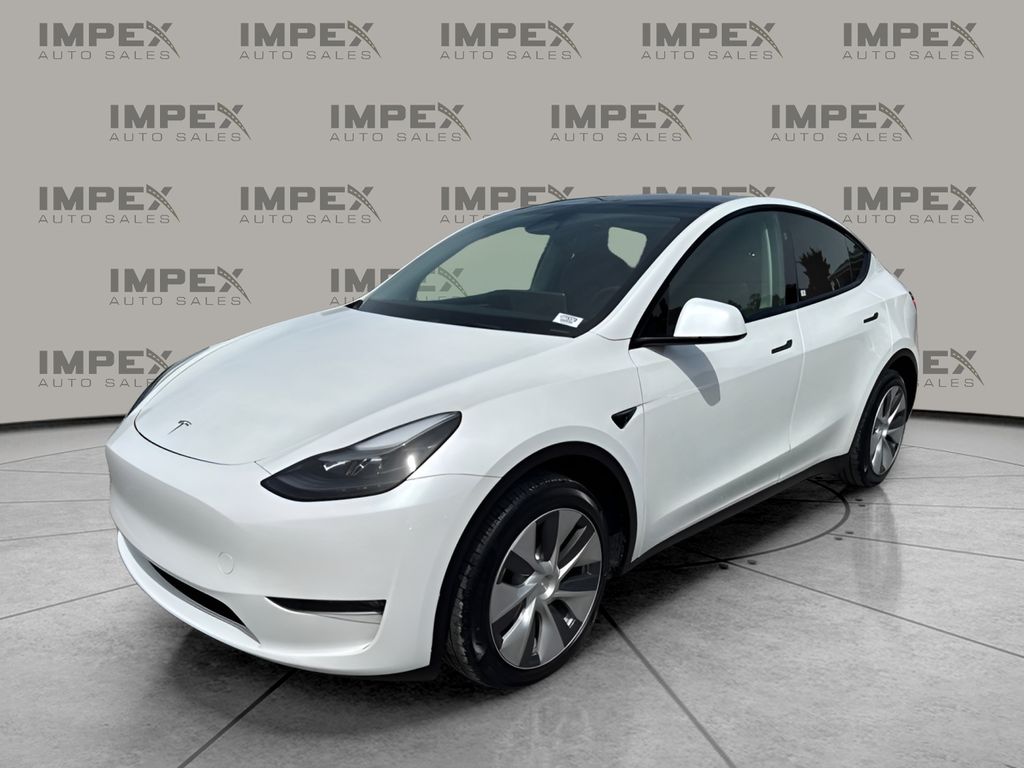 2023 Tesla Model Y Long Range Dual Motor All-Wheel Drive's photo