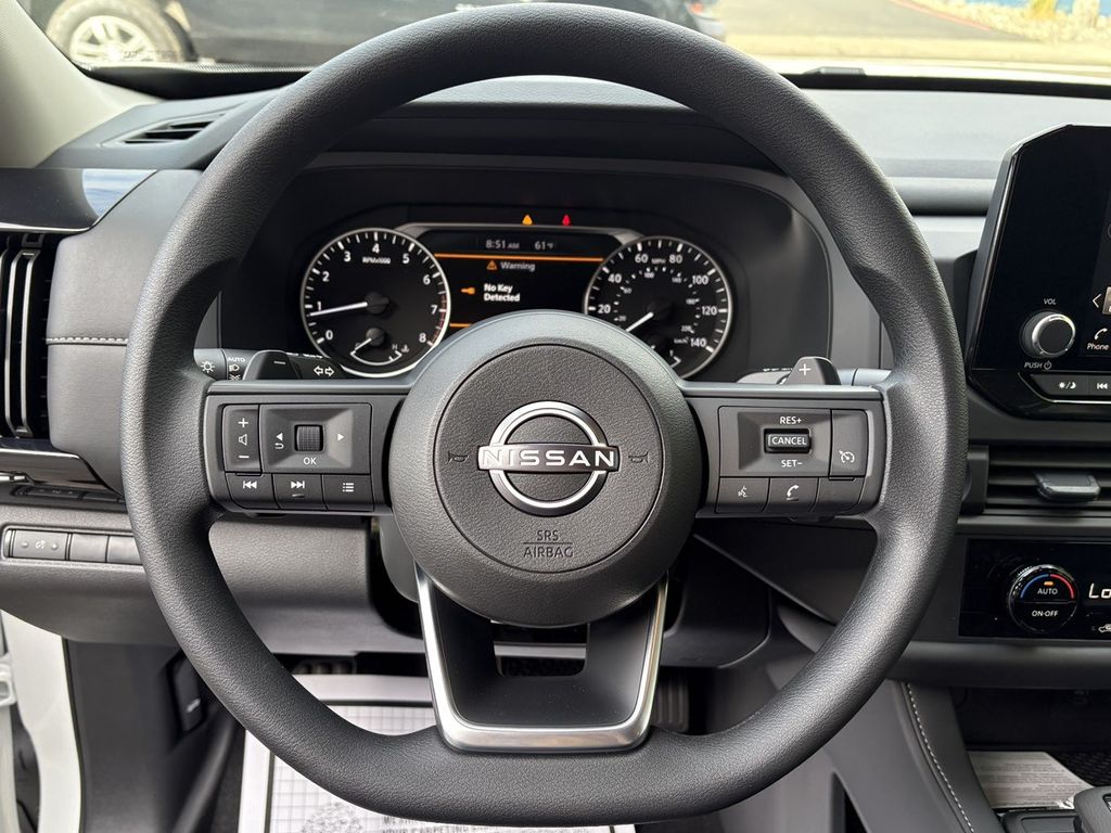 2025 Nissan Pathfinder S