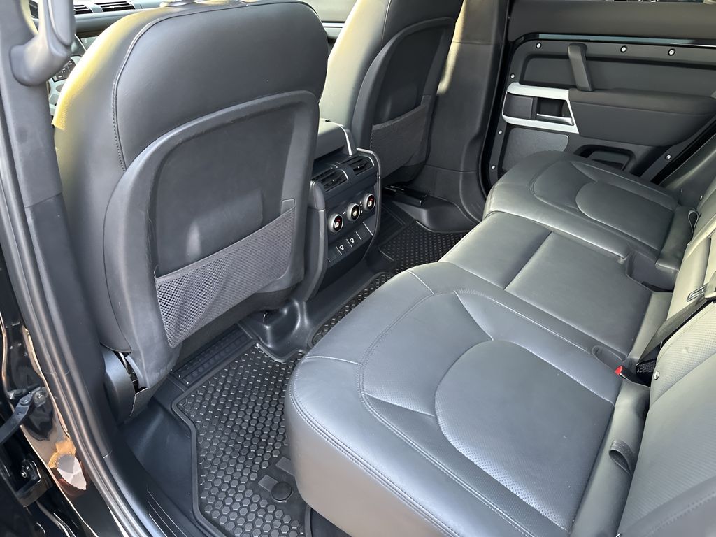 Used Car 2023 Land Rover Defender 110  Se For Sale Under $60,000 In Austin, Texas