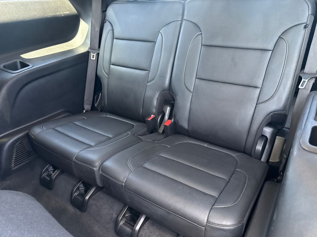 Used 2023 GMC Acadia SUV