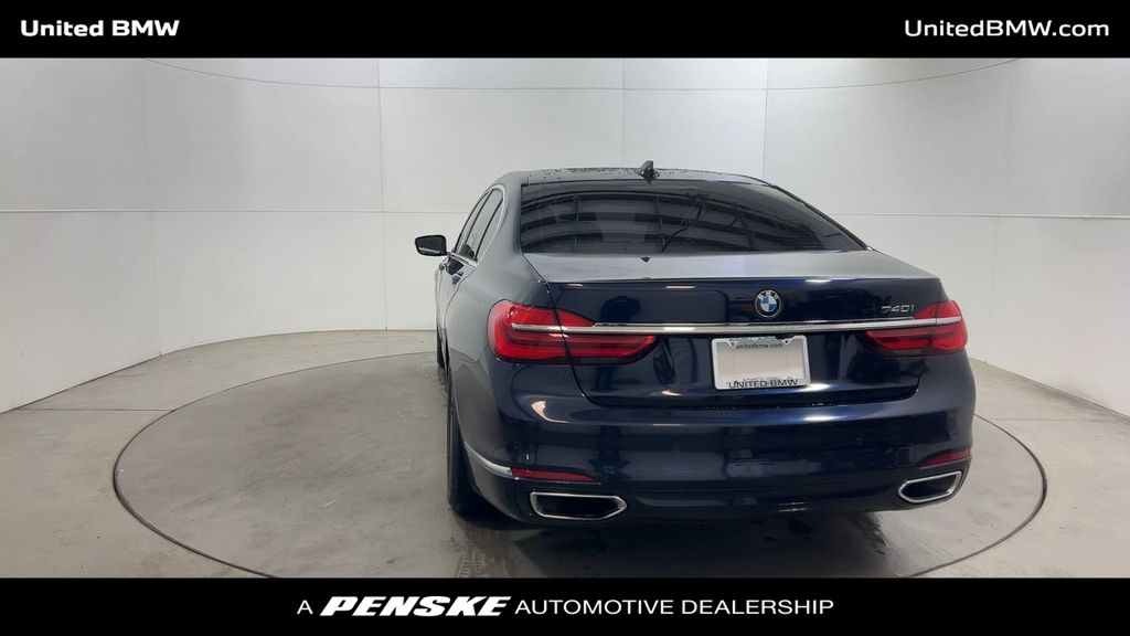 2017 BMW 7 Series 740i 7