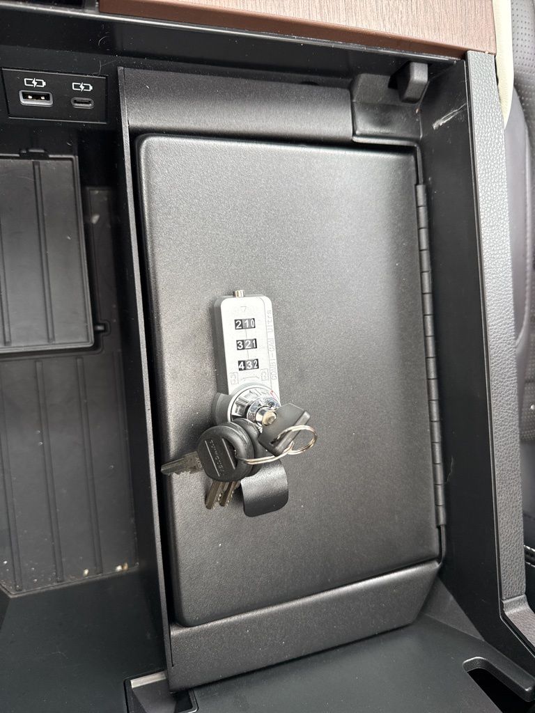 2023 Toyota Tundra Hybrid