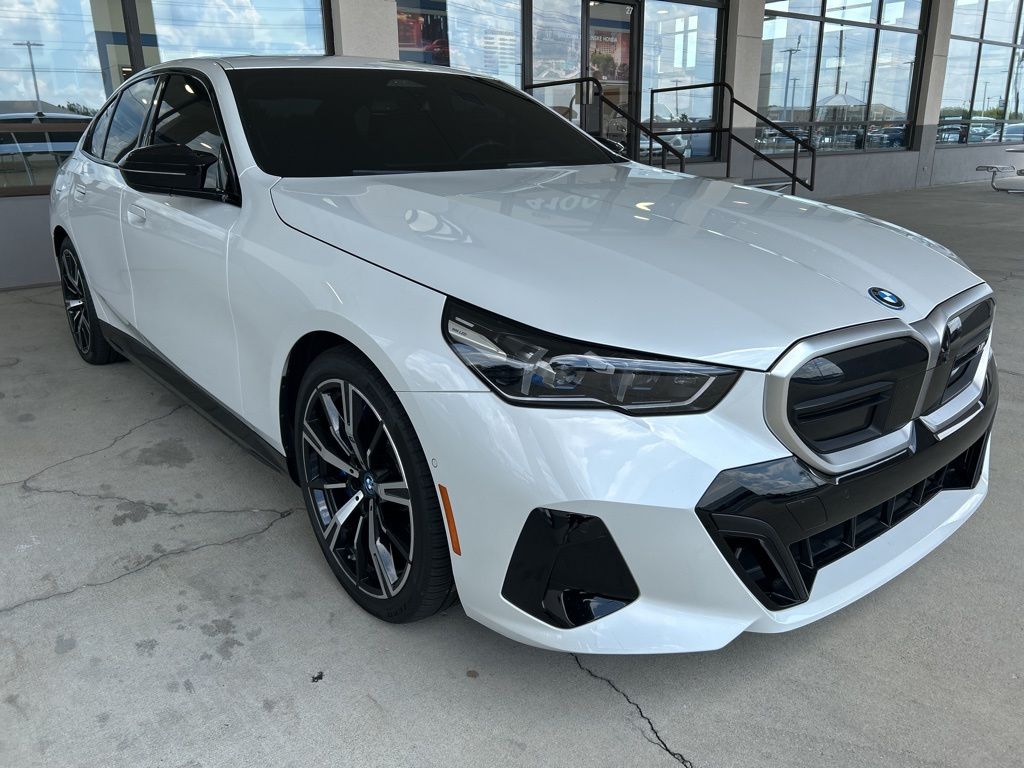 Thumbnail: 2024 BMW i5 - 4