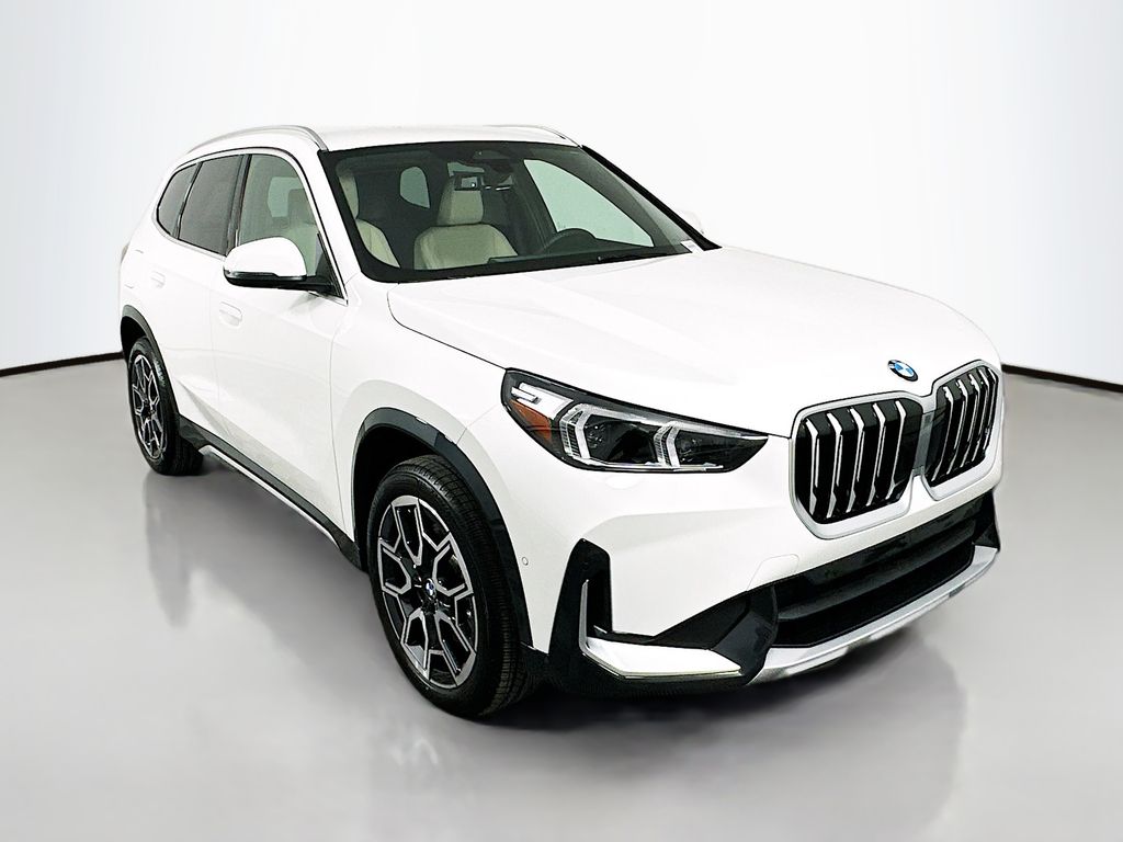 2025 BMW X1 xDrive28i 3