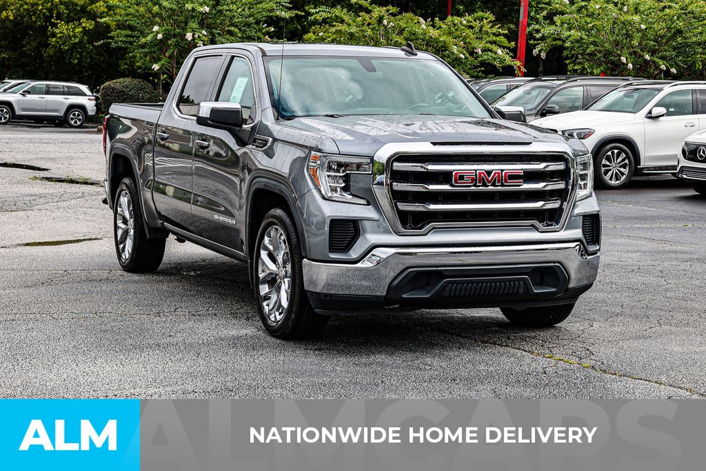 Used 2020 Gray GMC SLE image 5