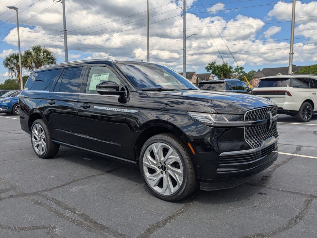 2025 Lincoln Navigator L Reserve