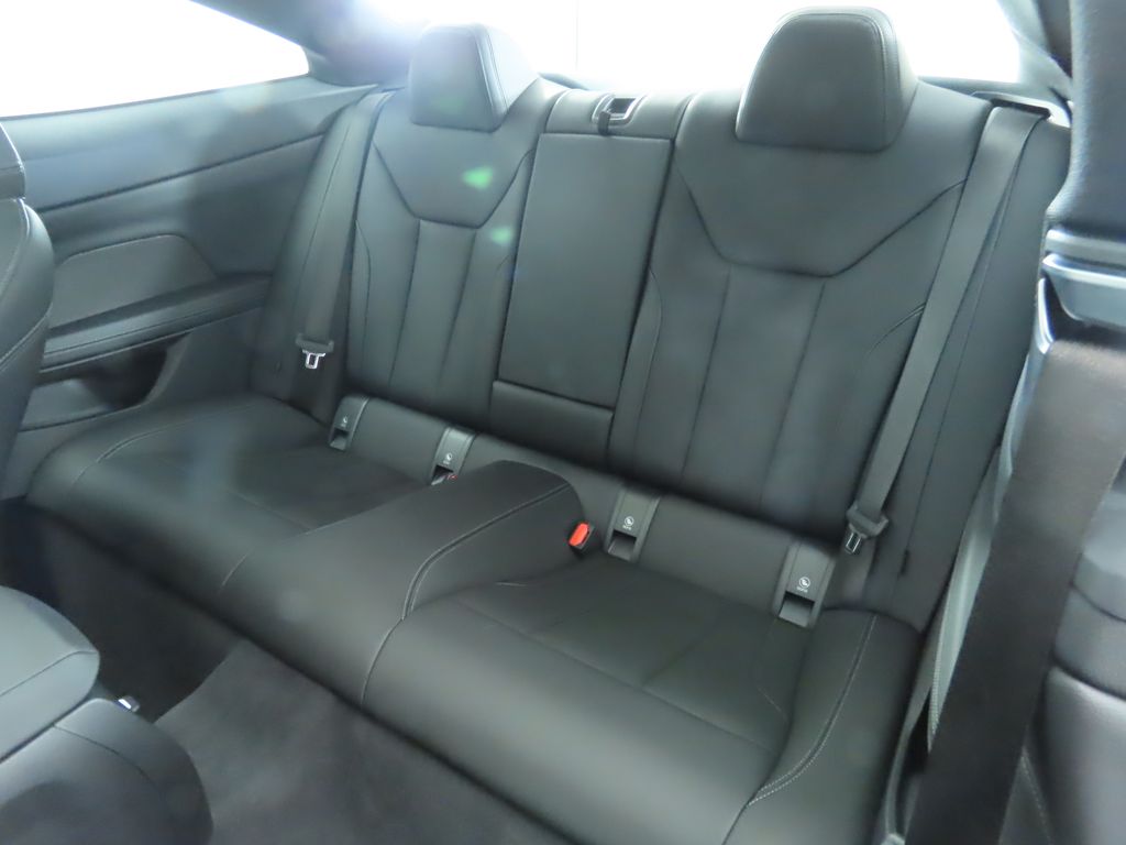 Thumbnail: 2025 BMW 4 Series - 22