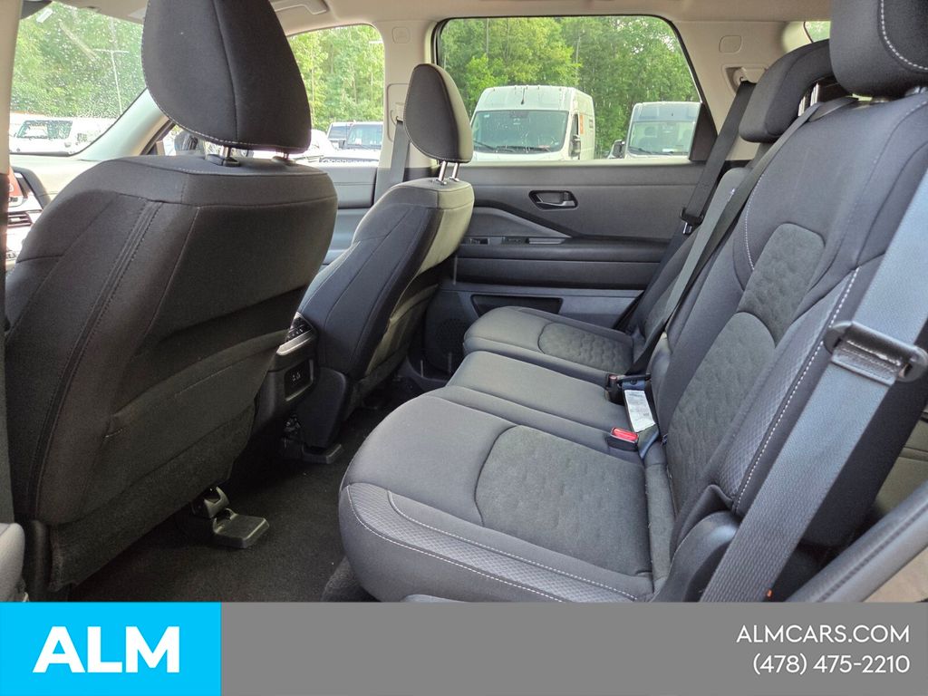 Used 2025 Black Nissan SV image 7