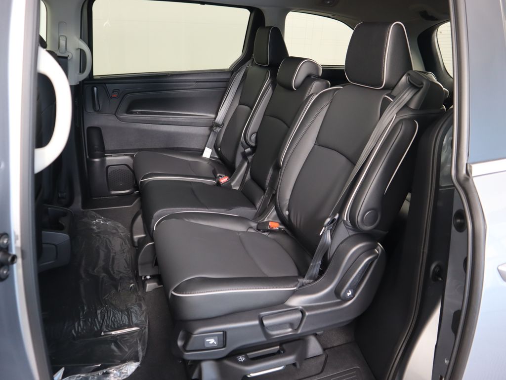 Thumbnail: 2026 Honda Odyssey - 22
